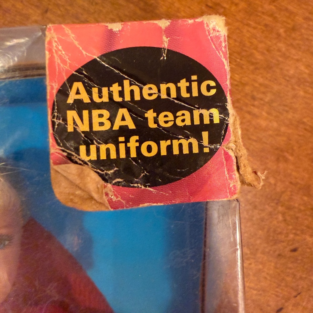 NBA 1996 Chicago Bulls Michael Jordan Barbie Doll - Vibrant Pink - Picture 6 of 15